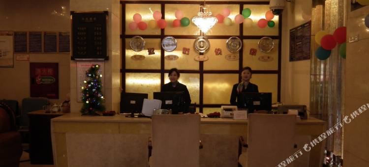 重庆万恒商务酒店(西南大学荣昌校区店)图片