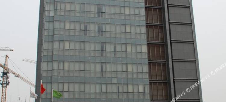 天津夏日荷花鼓楼酒店图片