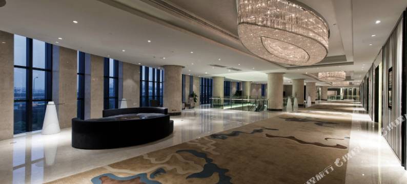 上海中星雅高铂尔曼大酒店图片