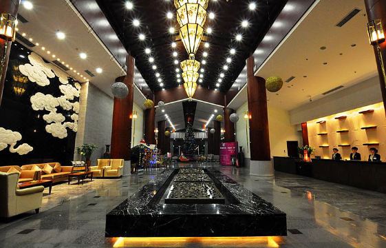 ãå±±æ±éå·è²éè±åé
åºãçåçæå°çµæ