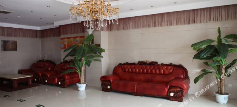 乌拉特前旗英丽泽大酒店图片