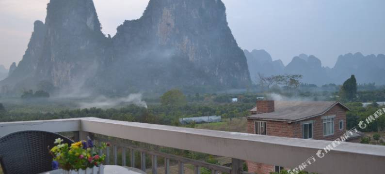 阳朔望江阁民宿图片