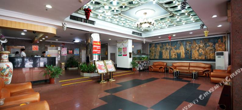 赣州东阳山大酒店(南门口步步高新天地店)图片