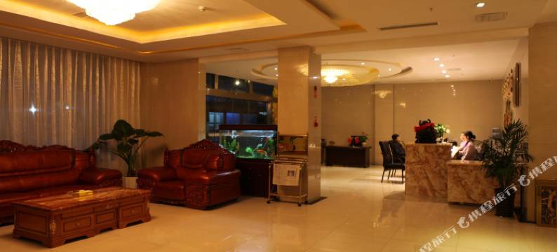 青川兴平大酒店图片