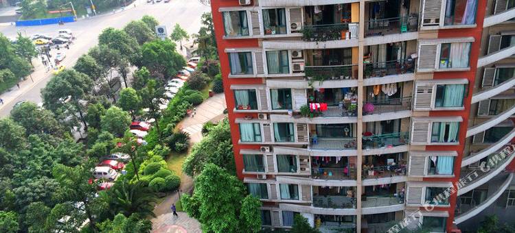 云派家庭式公寓(重庆巴国城店)图片