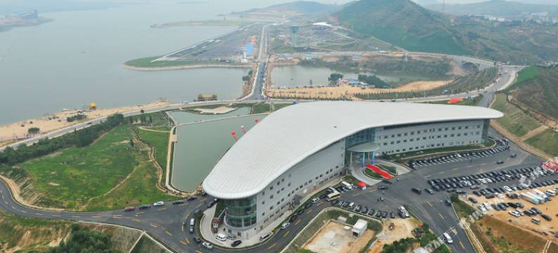 济南雪野国际航空俱乐部图片