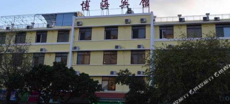 三亚博海宾馆(三亚湾解放路步行街店)图片