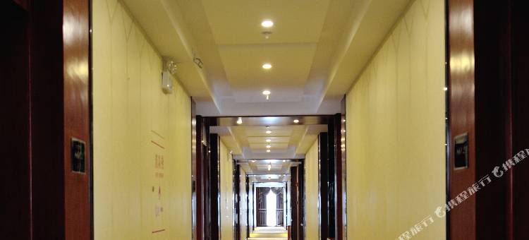 曼哈顿大酒店(武平汽车客运站店)图片