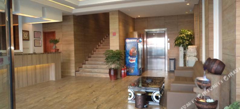 爱尊客精品酒店(东营振华商厦胜利油田中心医院店)图片