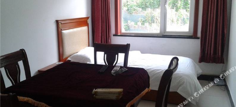 北京石花洞景区颐康山庄图片