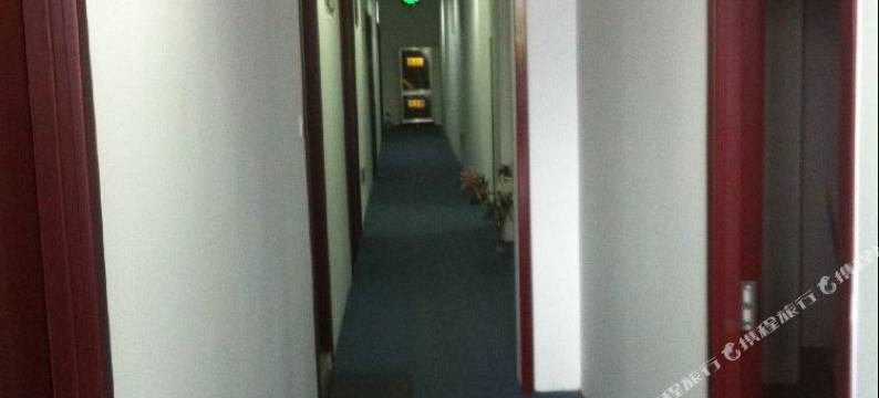 青岛爱丽空间宾馆图片