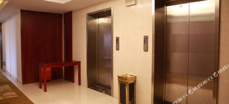 洪湖金泰酒店(实验中学店)图片