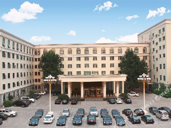 郑州紫荆山宾馆_地址:经三路与政四街交叉口