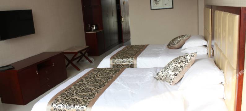 泗水安山春秀酒店图片