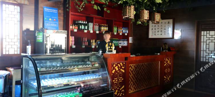 华山西峰饭店图片