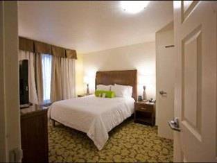 Hilton Garden Inn Devens Common Hotel Reviews And Room Rates