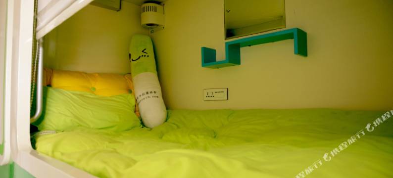 南昌优格青年太空舱旅社图片