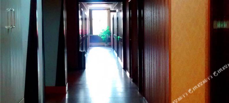 长源宾馆(武威二中西郊公园店)图片