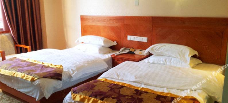 洱源聚源酒店图片