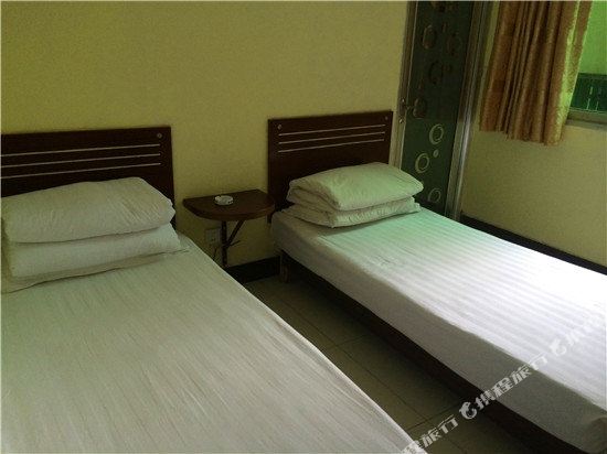 海原县 >> 酒店  标签: 招待所宾馆 福兴招待所(复兴路店)共多少人