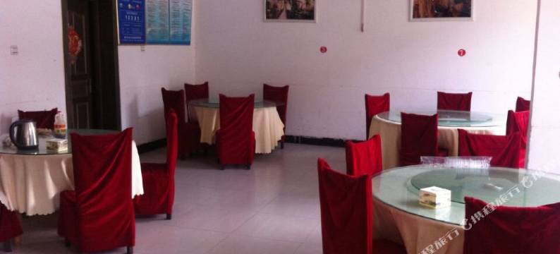 嵖岈山星期八农家乐图片