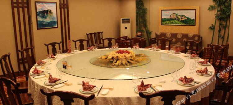 临朐伟成大酒店图片