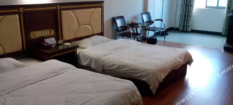 陆川宜居酒店图片