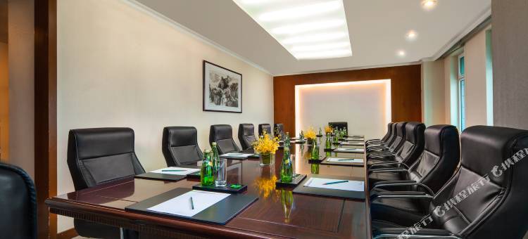 山东网瑞信谊酒店(济南火车站泉城广场店)图片