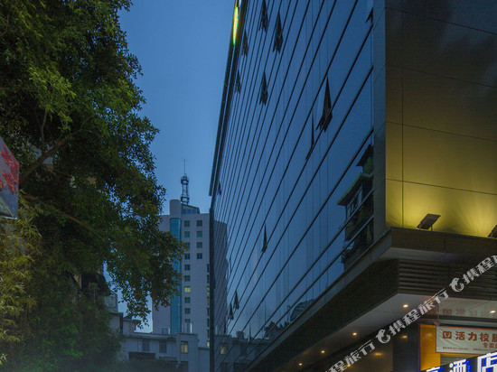 柏高·雅酒店(广州东风路淘金地铁站店)