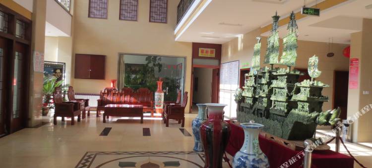 临洮华威馨苑大酒店图片