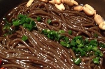 青年餐厅人均消费_中国人均水果消费支出