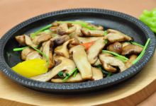 香格里拉美食图片-松茸