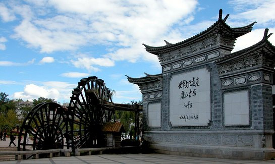 【丽江锦囊完整版】2012丽江旅游攻略必读红宝书