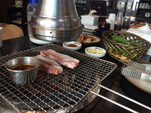 Black Dolphin House (Jeju Main Store)