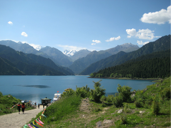 新疆天池一日游