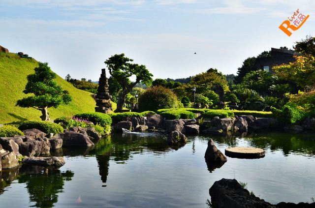 생각하는정원 (Spirited Garden)