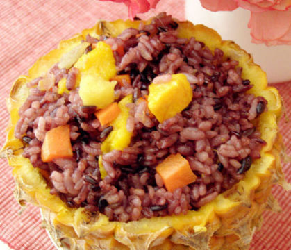 菠萝紫米饭
