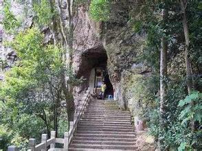 东洞