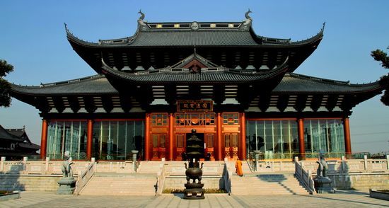 招隐寺