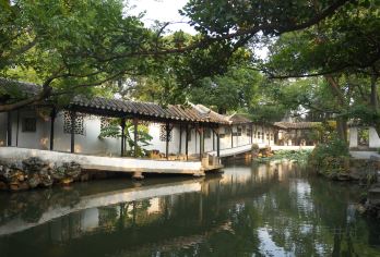 苏州+拙政园+狮子林+平江路历史街区+观前街+寒山寺一日游G【全程中文/英文/俄语/小语种服务，沟通无障碍，景点可调】