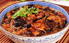 小鸡炖蘑菇