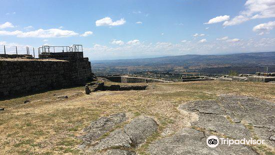 Castelo de Linhares da Beira