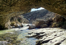 Cave Stream Scenic Reserve景点图片