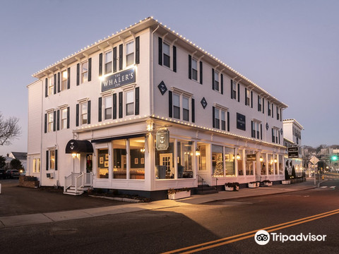 捕鲸船酒店