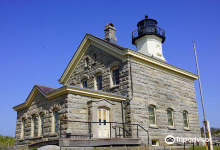 Pomham Rocks Lighthouse景点图片