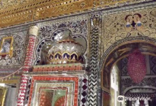 Jain Glass Temple景点图片