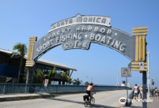 Santa Monica Yacht Harbor Sign景点图片
