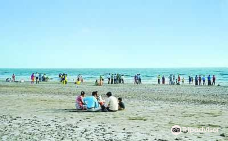 Ubharat beach-苏拉特