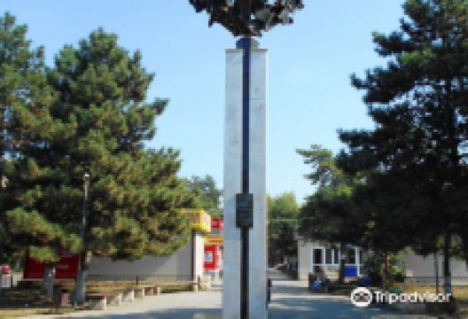 Monument to Killed in Terrorist Attack in 2001景点图片
