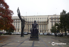 Revolution Square (Piata Revolutiei)-布加勒斯特